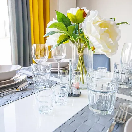 Bluehat Moncofa Moncófar