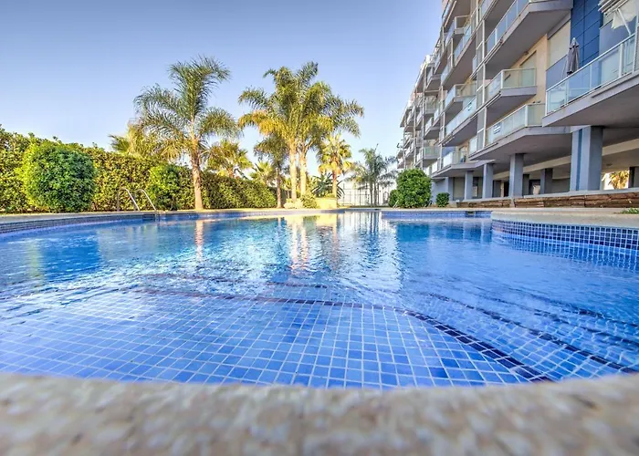 Bluehat Moncofa * Moncófar